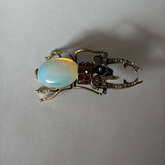 Joan Rivers Private Collection Opal Beetle Brooch - Picture 4 of 5